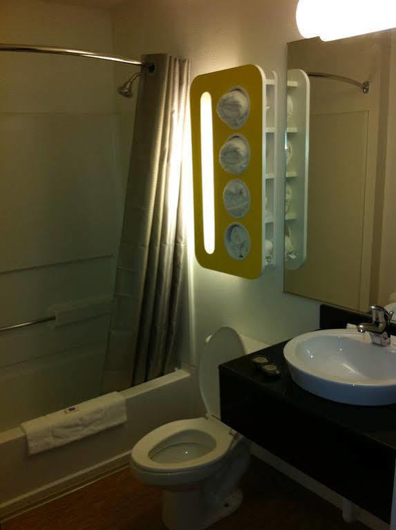 Motel 6 Indianapolis Carmel Εξωτερικό φωτογραφία